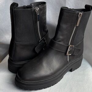 New Blondo Garnet Black Combat Boots with Silver Buckle Leather Waterproof